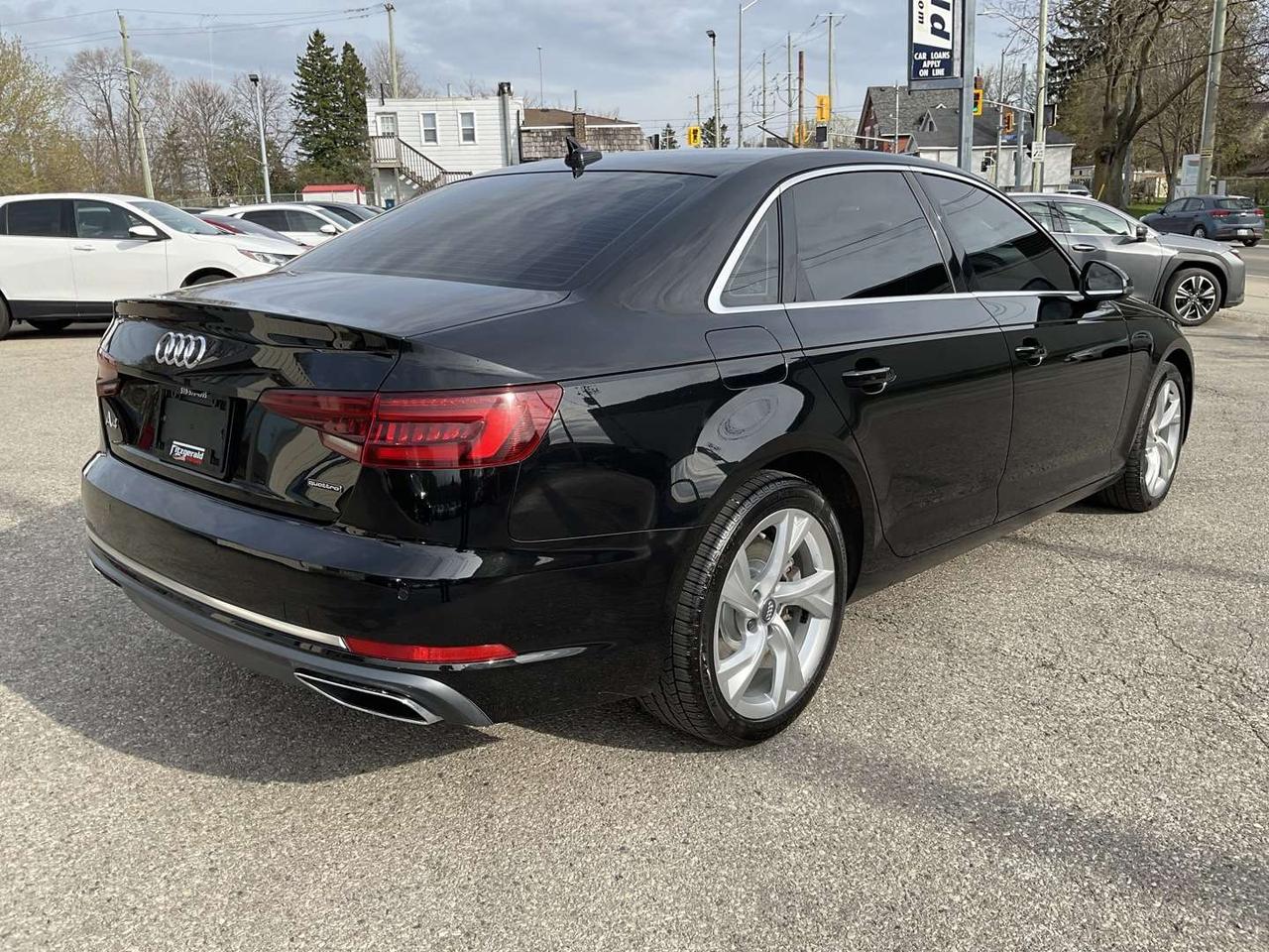 2019 Audi A4 2.0T Progressiv Quattro Sedan - LTHR! NAV! 360 CAM! BSM! SUNROOF! Photo