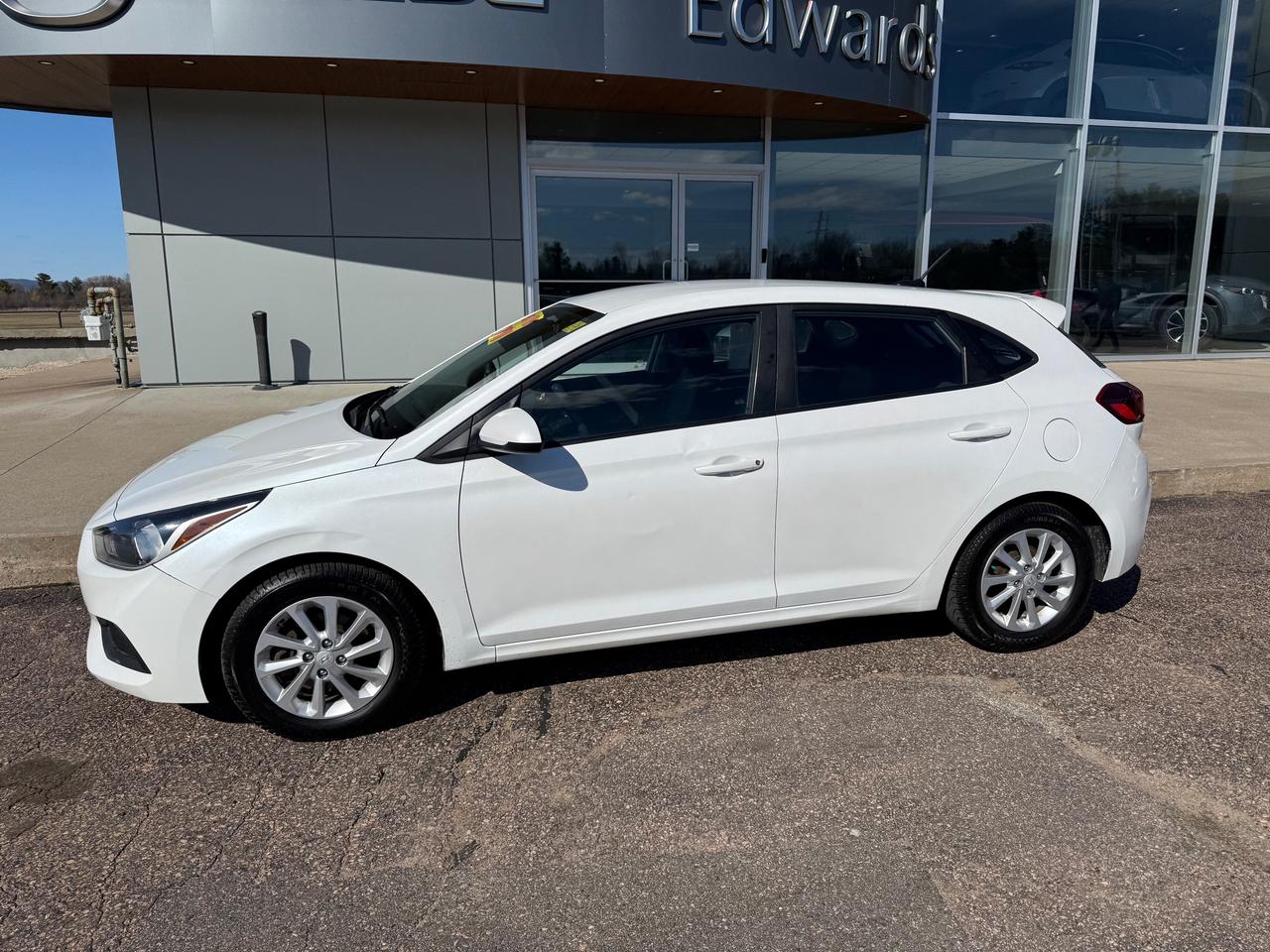 2019 Hyundai Accent Preferred (A6) 4dr Hatchback Photo