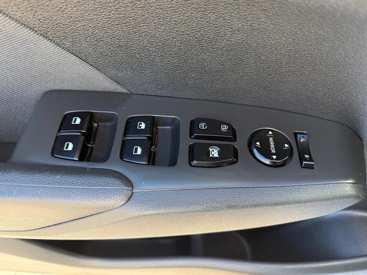2019 Hyundai Accent Preferred (A6) 4dr Hatchback Photo