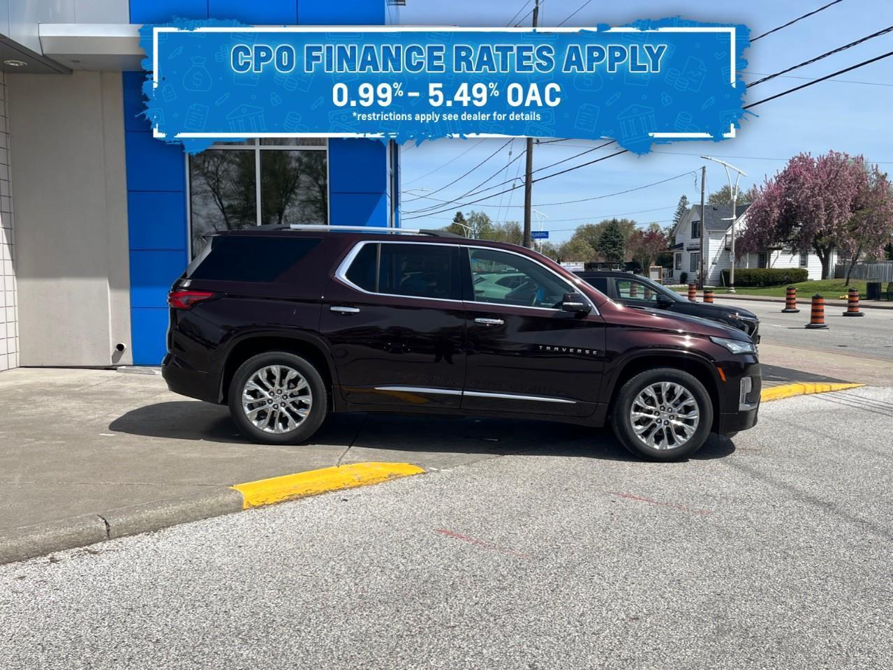 2022 Chevrolet Traverse  Photo3