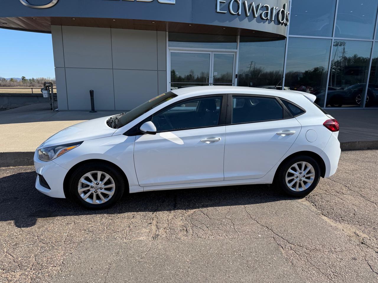 2019 Hyundai Accent Preferred (A6) 4dr Hatchback Photo