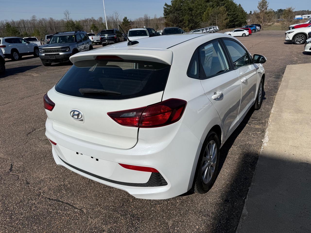2019 Hyundai Accent Preferred (A6) 4dr Hatchback Photo
