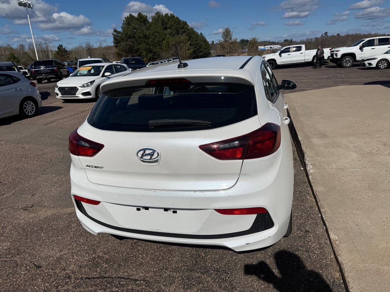 2019 Hyundai Accent Preferred (A6) 4dr Hatchback Photo