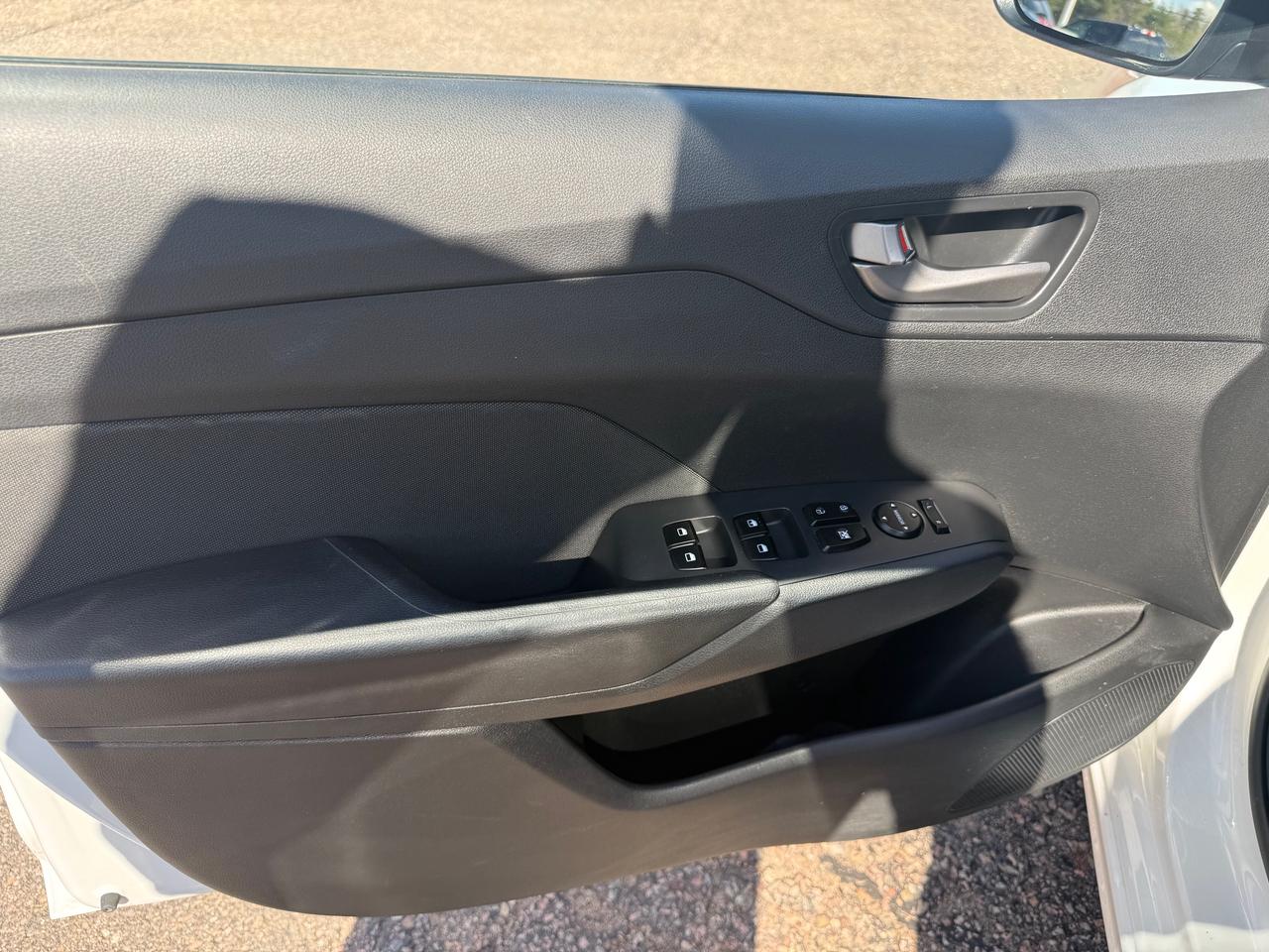2019 Hyundai Accent Preferred (A6) 4dr Hatchback Photo