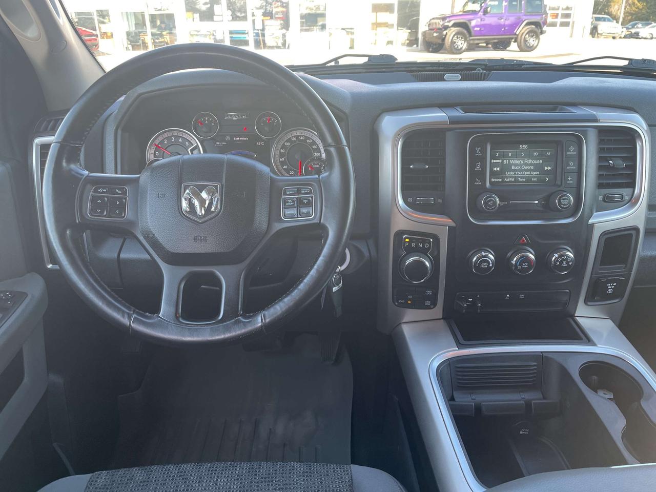2016 RAM 1500 SLT - Tow Pkg - Bluetooth Photo