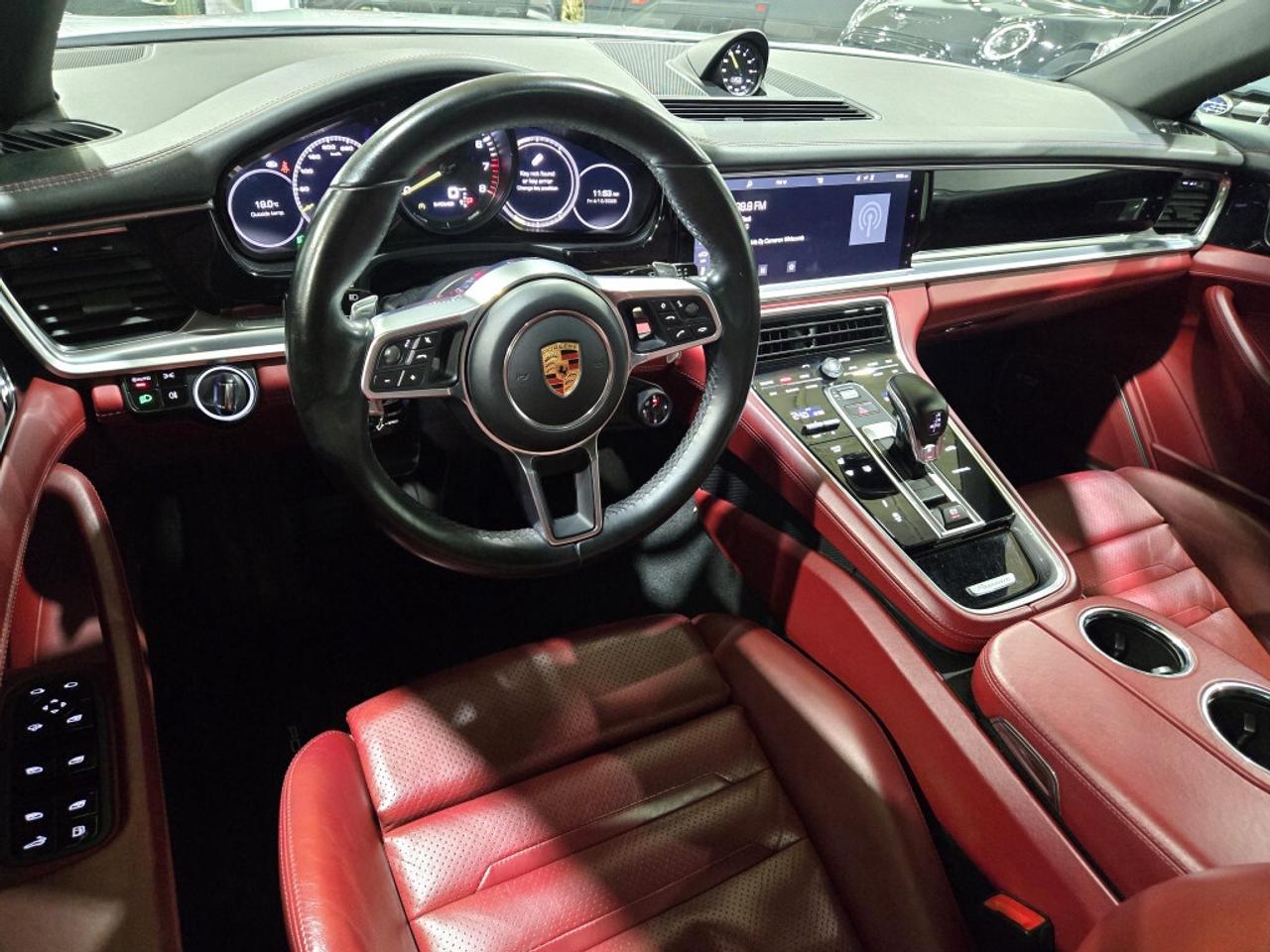 2019 Porsche Panamera 4 E-Hybrid AWD PREMIUM PLUS PKG RED INTERIOR NO AC Photo