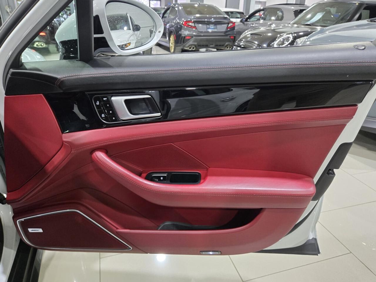2019 Porsche Panamera 4 E-Hybrid AWD PREMIUM PLUS PKG RED INTERIOR NO AC Photo