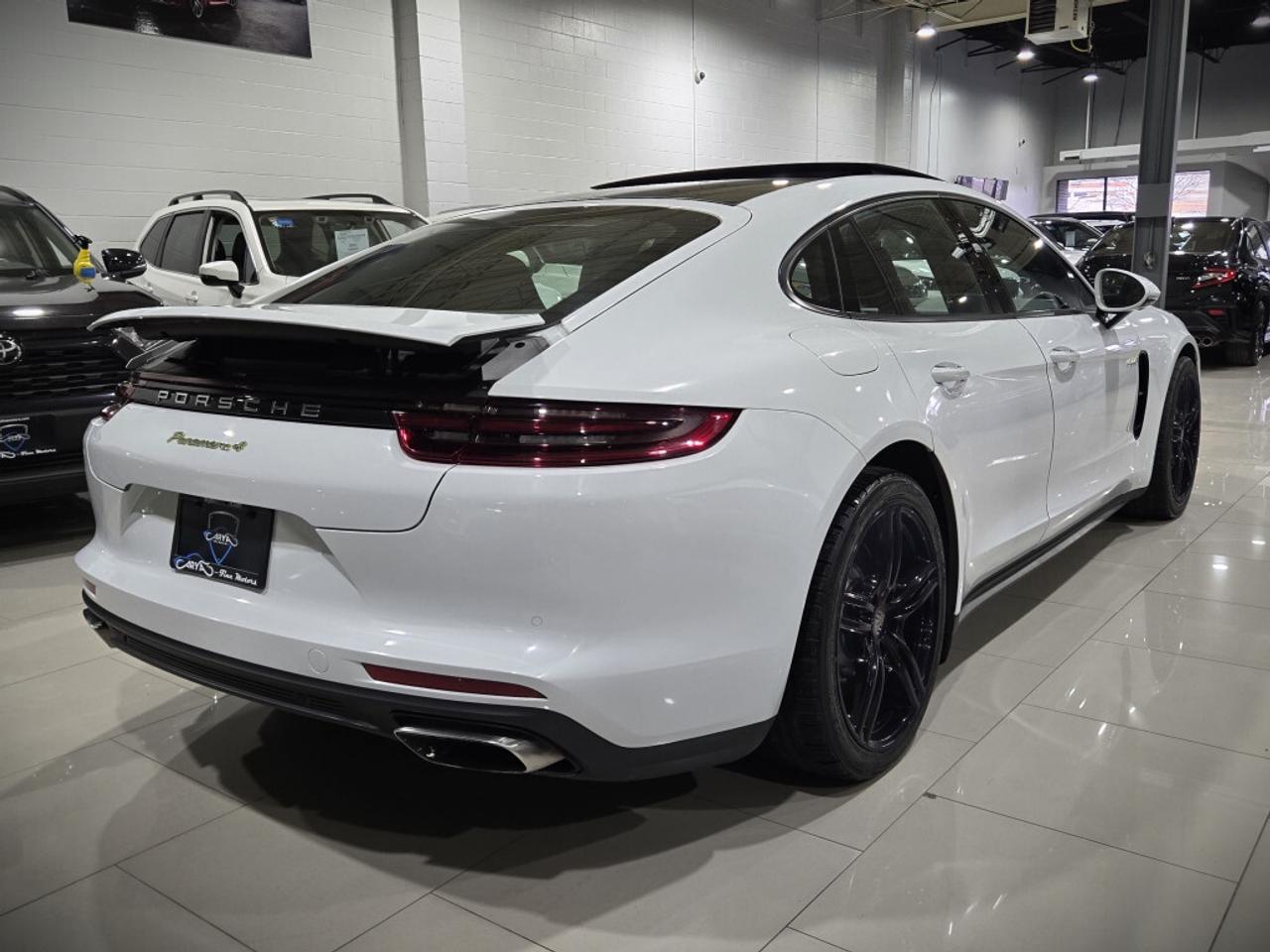 2019 Porsche Panamera 4 E-Hybrid AWD PREMIUM PLUS PKG RED INTERIOR NO AC Photo