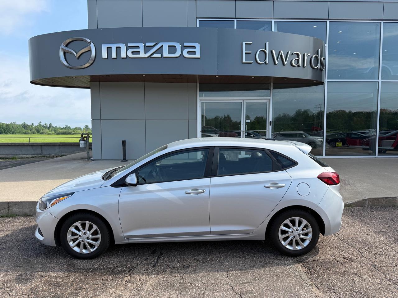 2019 Hyundai Accent Preferred (A6) 4dr Hatchback Photo