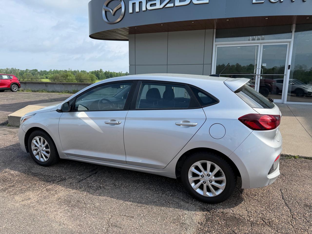 2019 Hyundai Accent Preferred (A6) 4dr Hatchback Photo