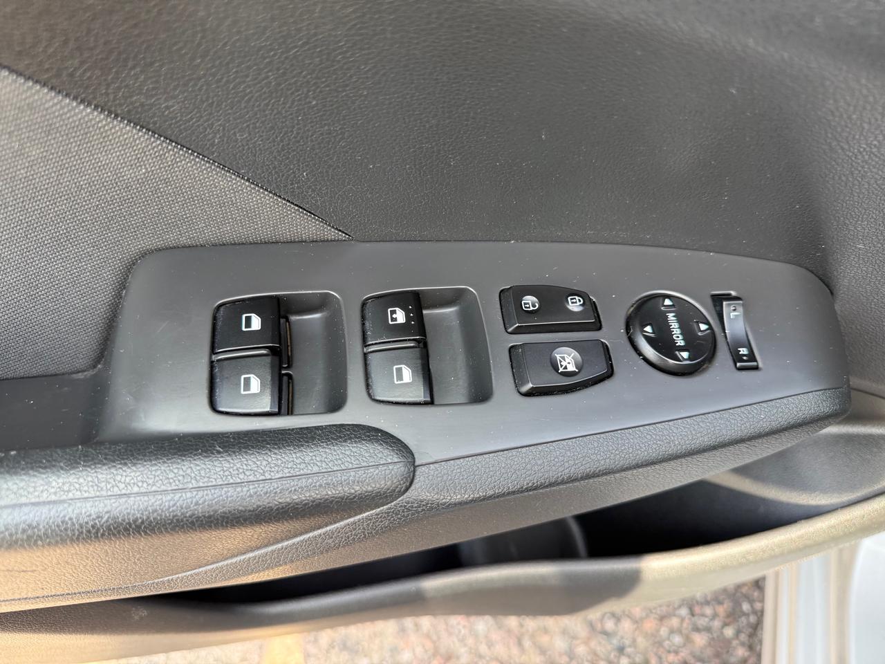 2019 Hyundai Accent Preferred (A6) 4dr Hatchback Photo