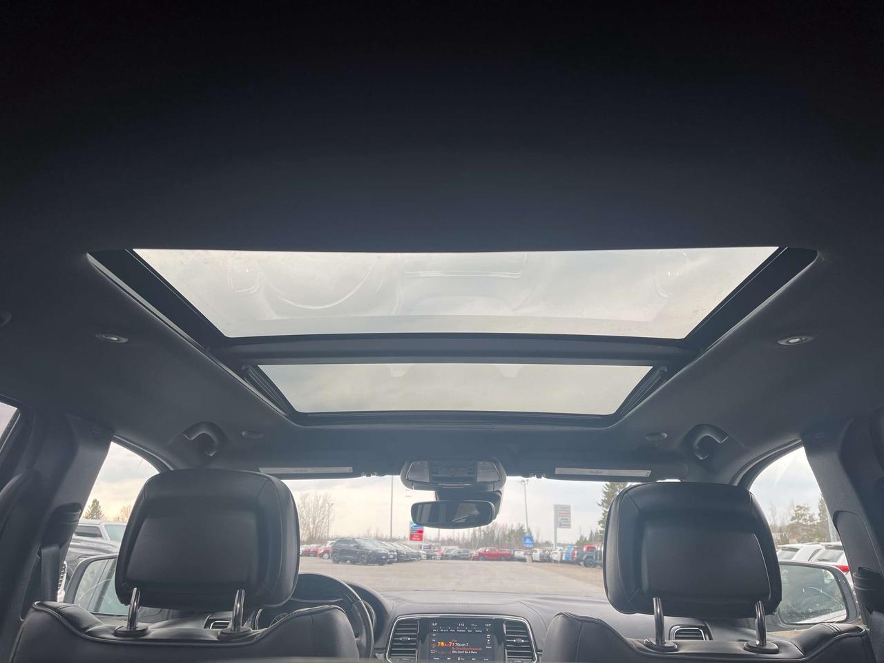 2021 Jeep Grand Cherokee Overland - Pano Sunroof - Adaptive Cruise Photo