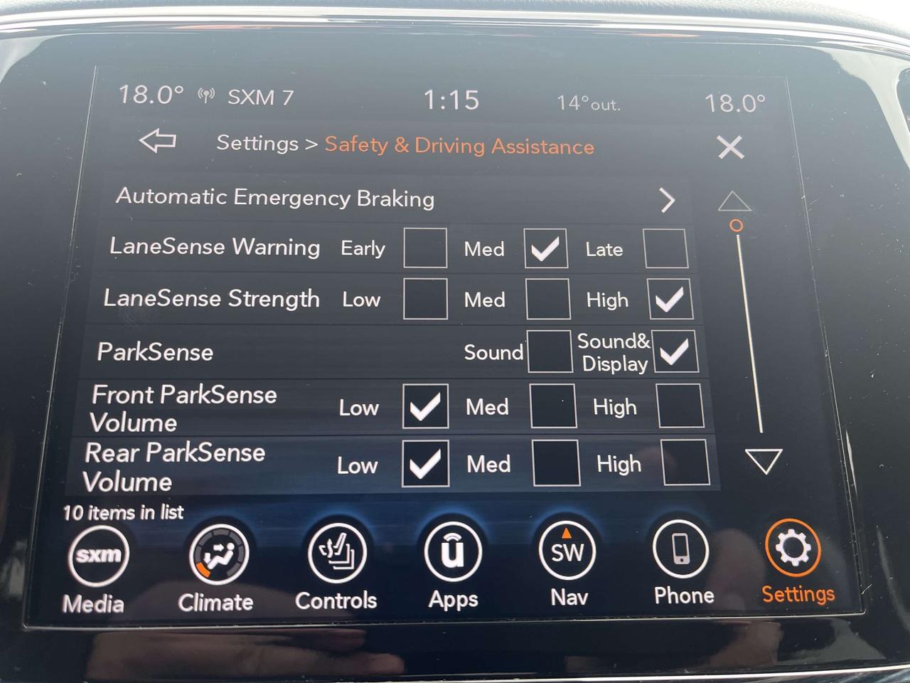 2021 Jeep Grand Cherokee Overland - Pano Sunroof - Adaptive Cruise Photo