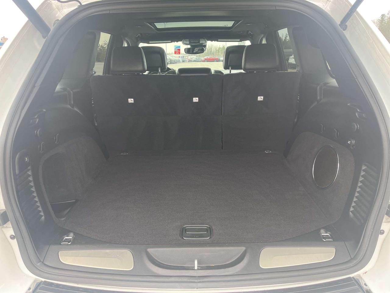 2021 Jeep Grand Cherokee Overland - Pano Sunroof - Adaptive Cruise Photo