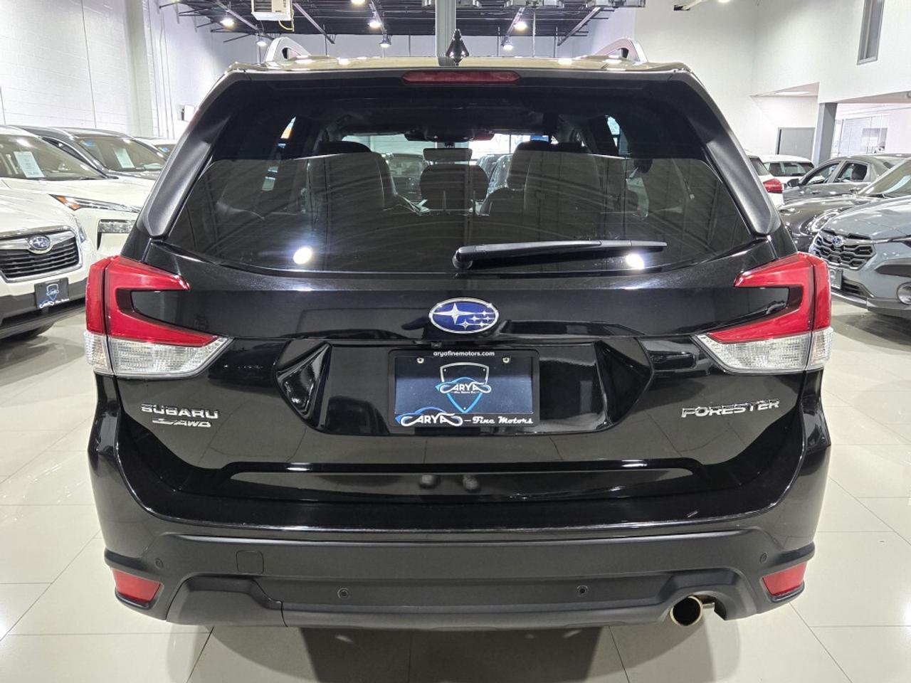 2023 Subaru Forester Limited w/Eyesight Tech NO ACCIDENT ONE OWNER Photo