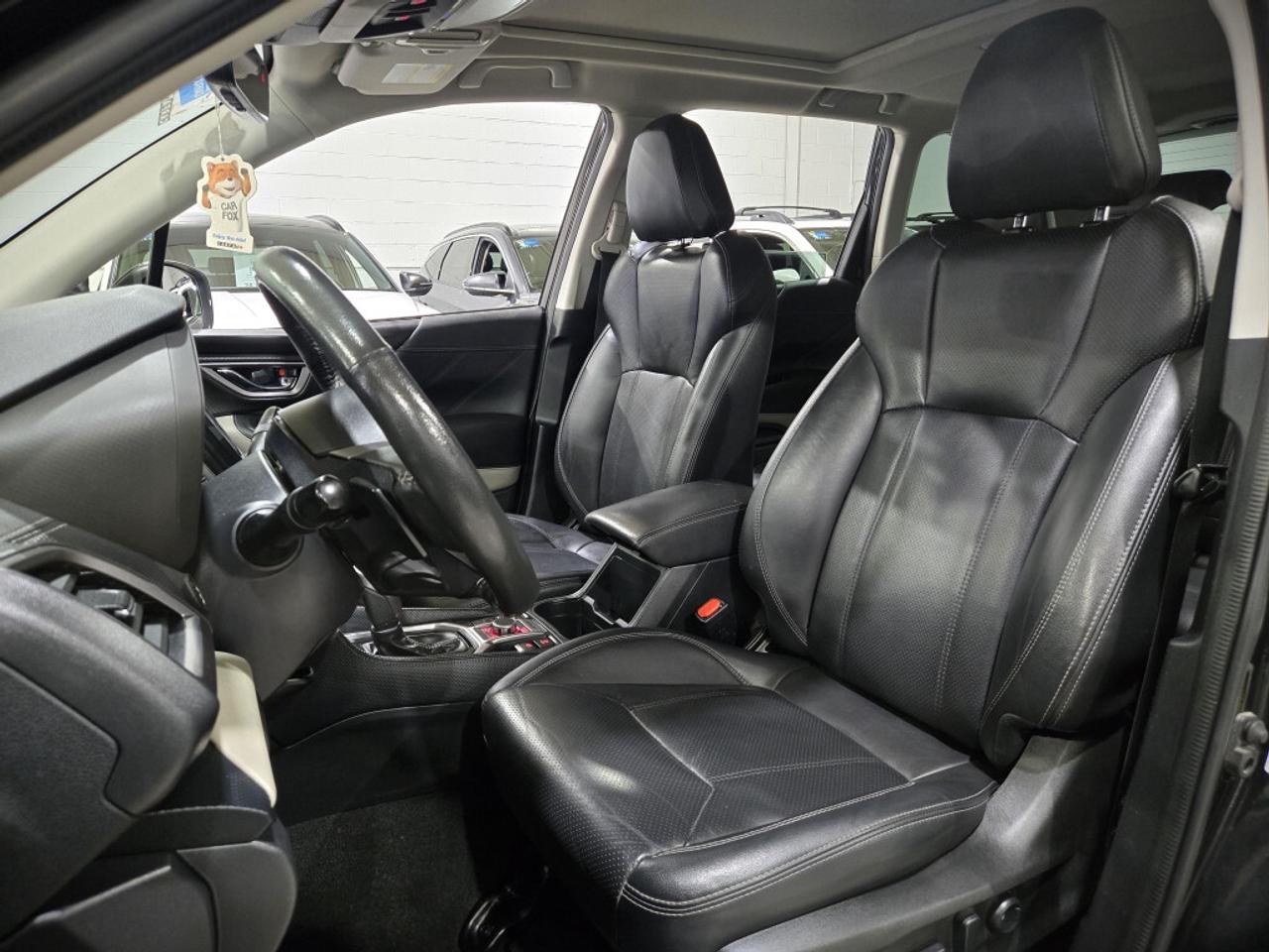 2023 Subaru Forester Limited w/Eyesight Tech NO ACCIDENT ONE OWNER Photo