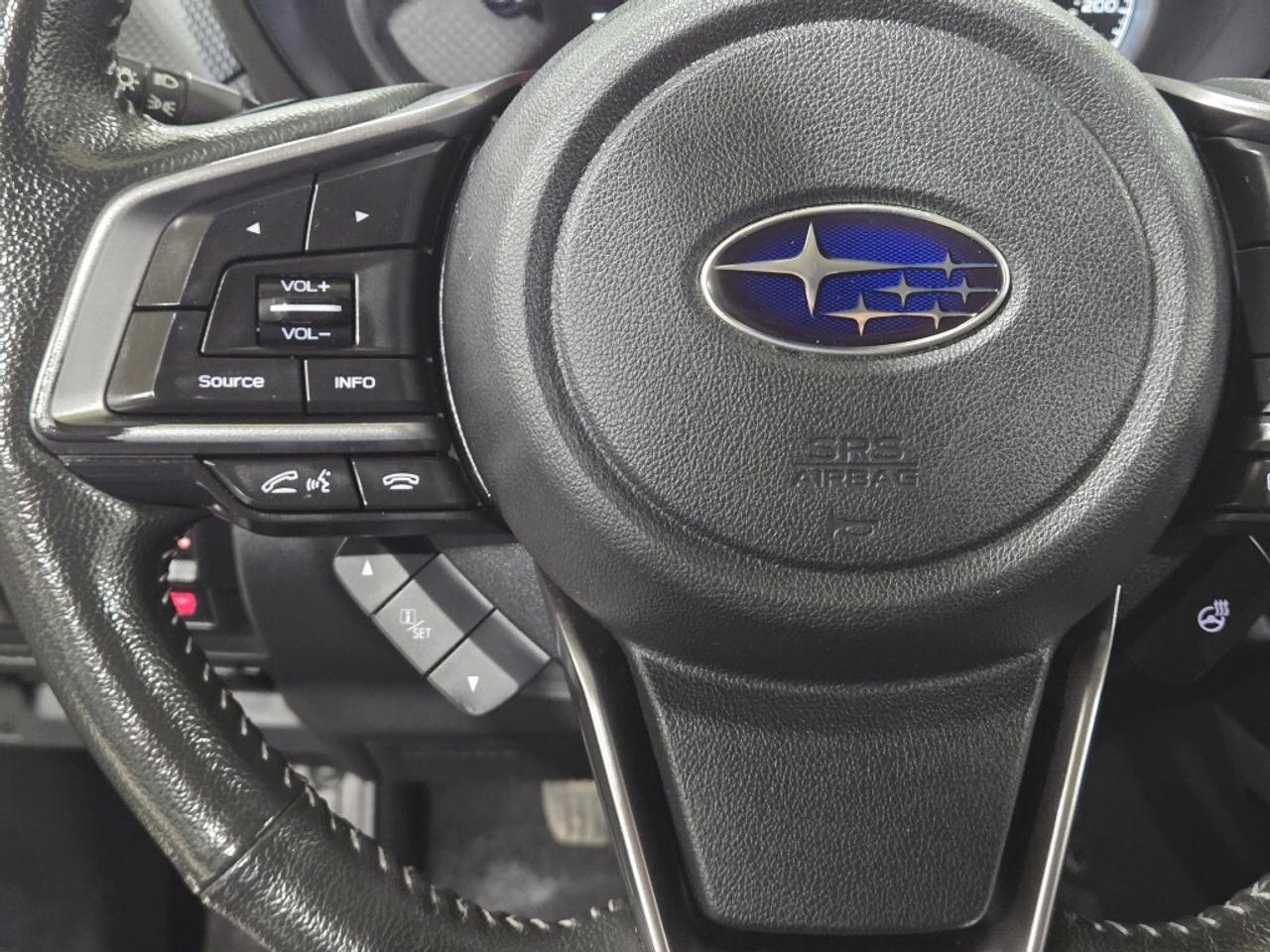 2023 Subaru Forester Limited w/Eyesight Tech NO ACCIDENT ONE OWNER Photo