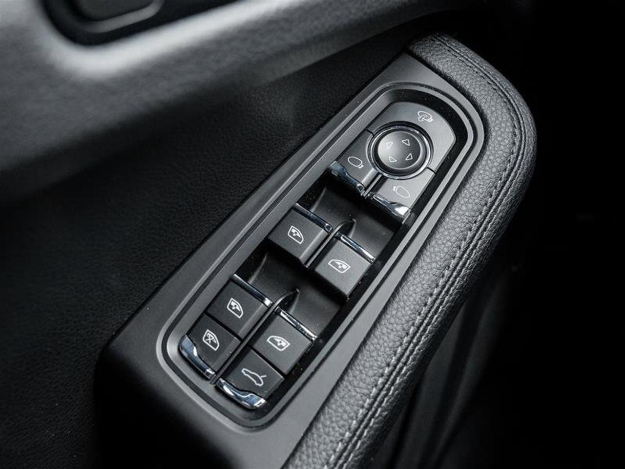 2024 Porsche Macan AWD CPO Premium Pkg Plus Sport Tailpipes in Black Photo