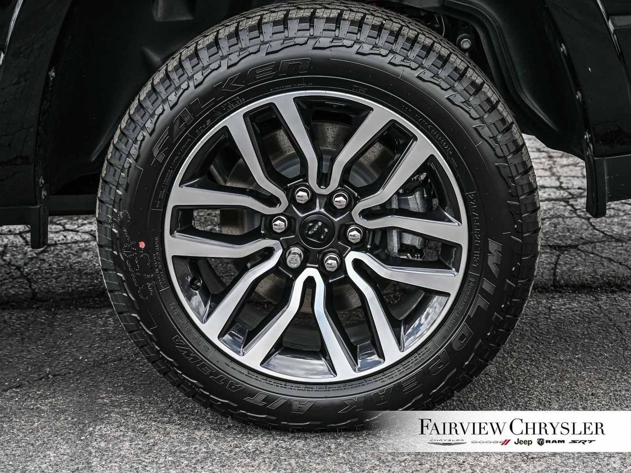 2026 RAM 1500 Limited 5.7L HEMI   PANO ROOF   LEATHER   NAV   CA Photo