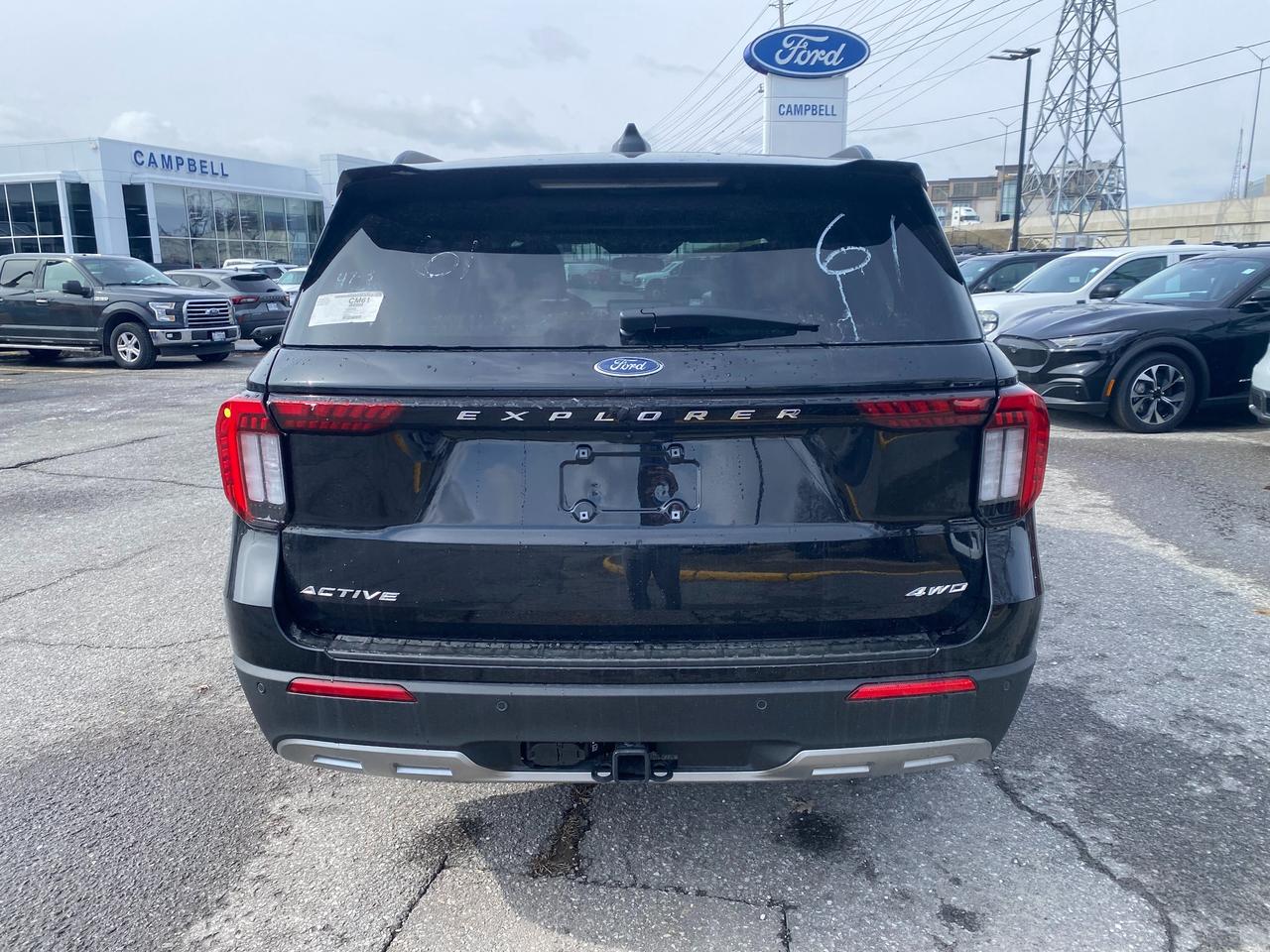 2026 Ford Explorer  Photo