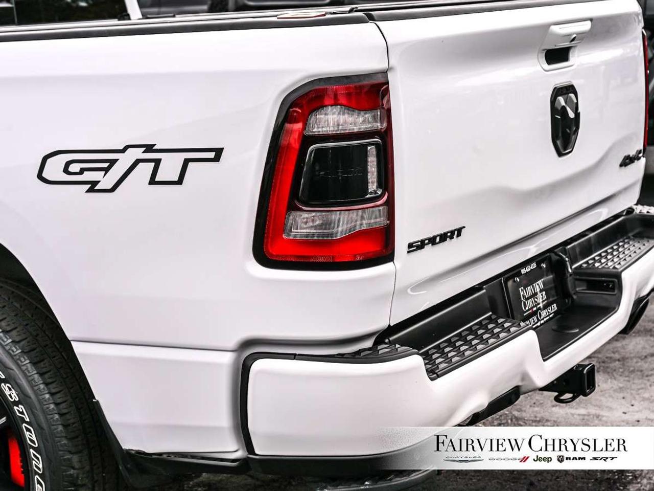 2022 RAM 1500 Sport 4x4 Crew Cab 5'7 Box G/T   3.92 REAR AXLE   CARPLAY   HEATED SEATS   REMOTE START   ALPINE   12 SCREEN Photo