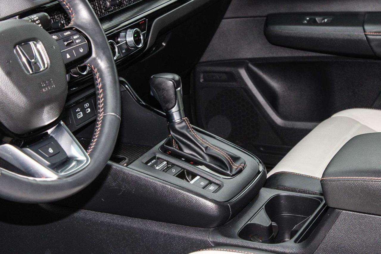 2024 Honda CR-V Touring  Gps BkpCam HtdSeats CruiseCtrl EcoMode Su Photo