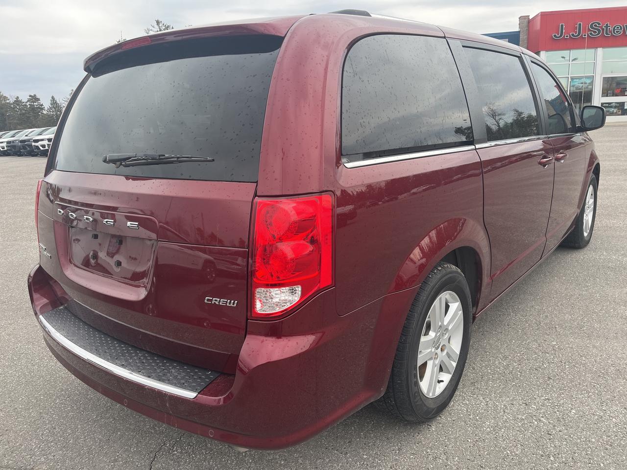 2020 Dodge Grand Caravan Crew Plus - Nav - Htd Leather Photo