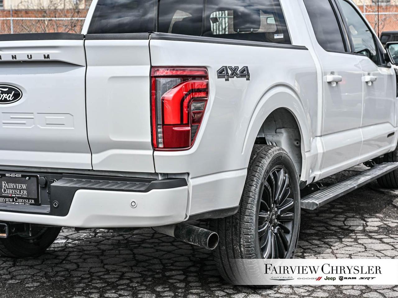 2025 Ford F-150 Platinum PANO ROOF   HYBRID   LEATHER   CARPLAY Photo