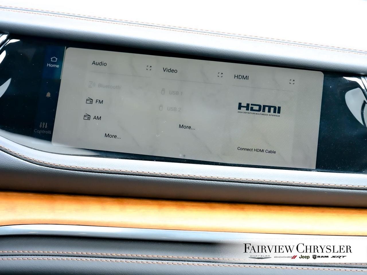 2025 Jeep Grand Cherokee Summit RESERVE   PANO ROOF   LEATHER   NAV   CARPL Photo