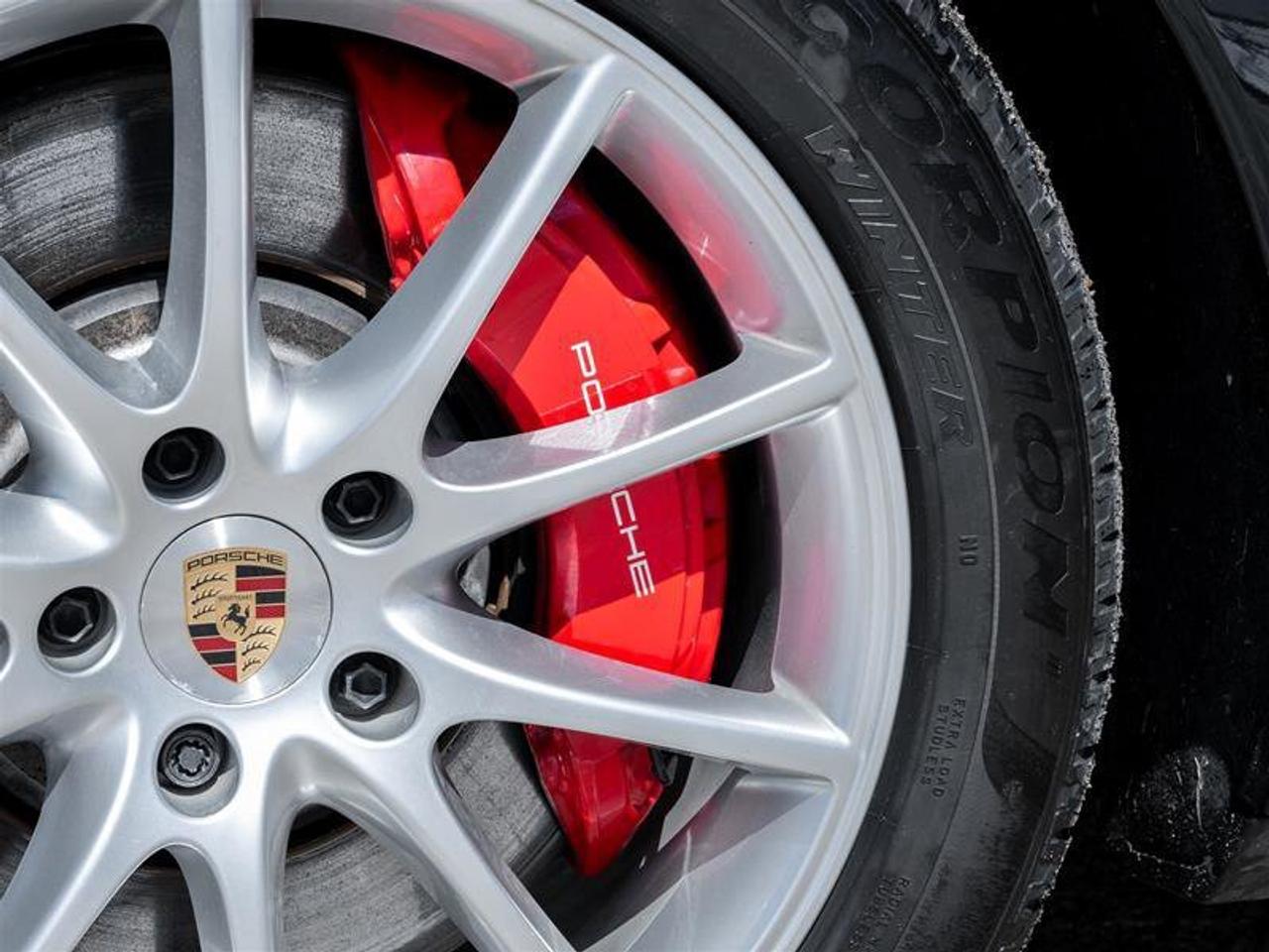 2025 Porsche Cayenne S E-Hybrid Coupe AWD Premium Pkg Plus  Technology Photo