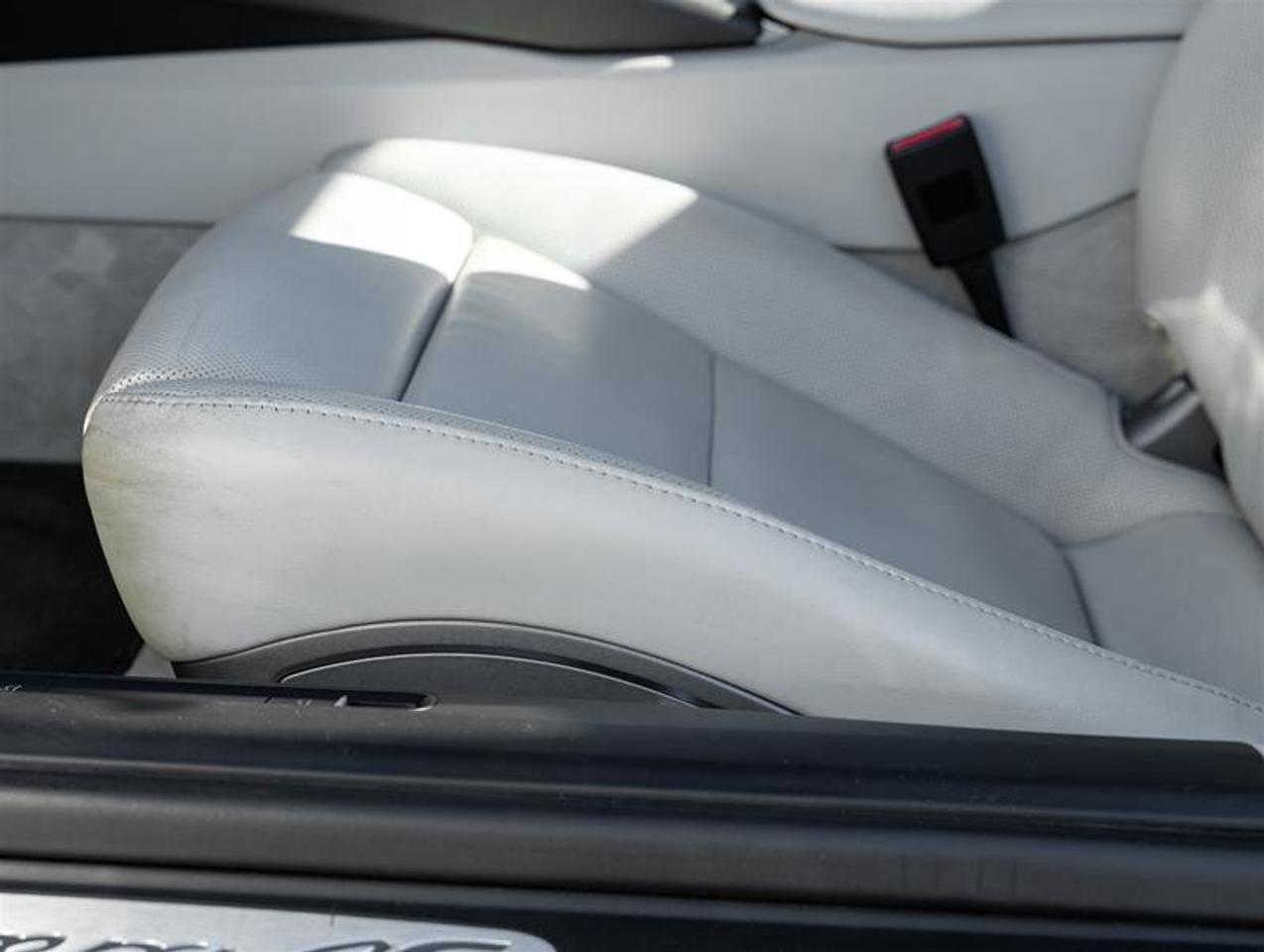 2013 Porsche 911 Carrera 4S Cabriolet Premium Pkg Plus BOSE® Audio Photo