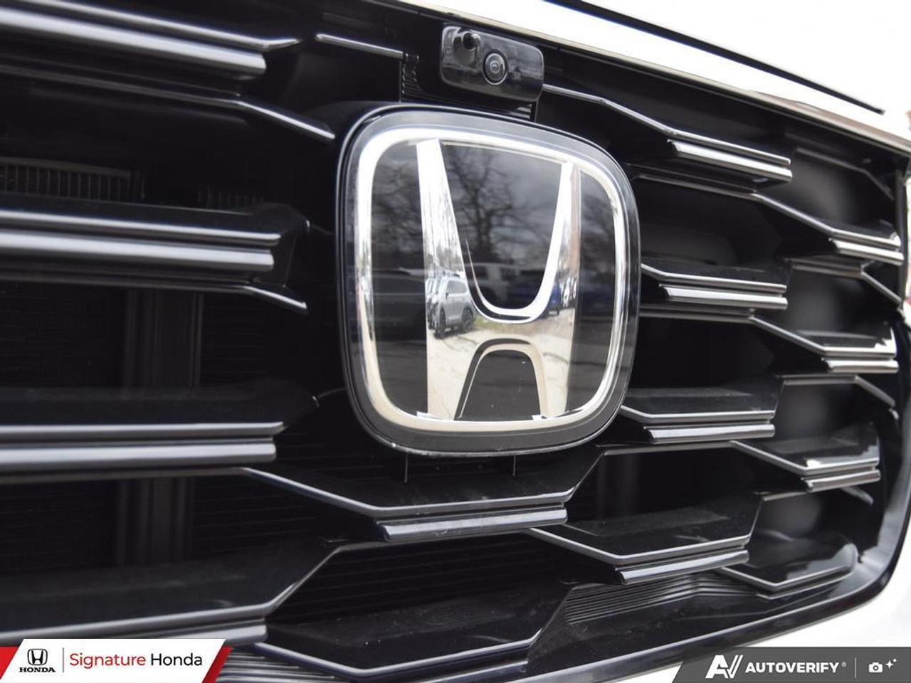 2025 Honda Pilot Touring Photo