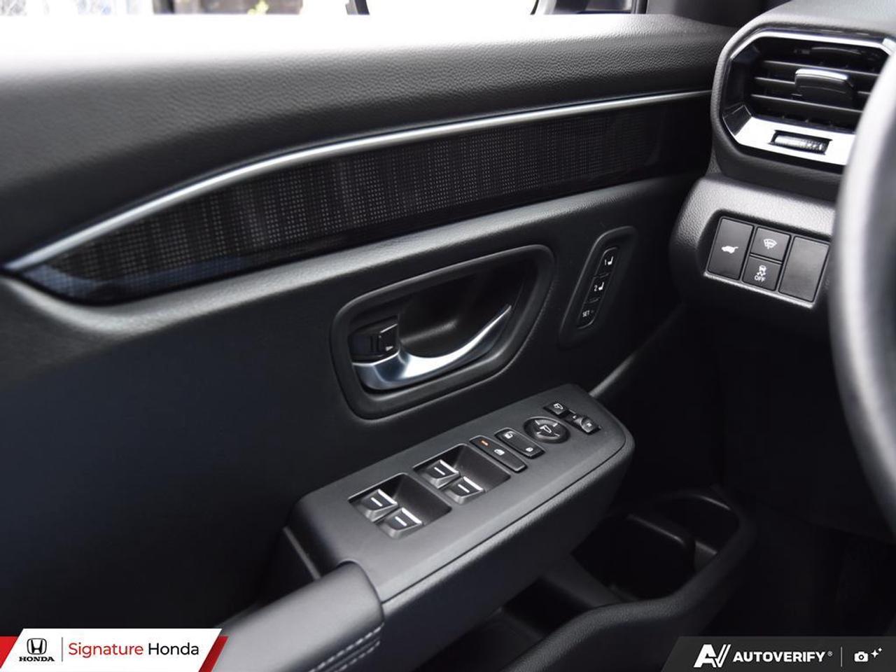 2025 Honda Pilot Touring Photo