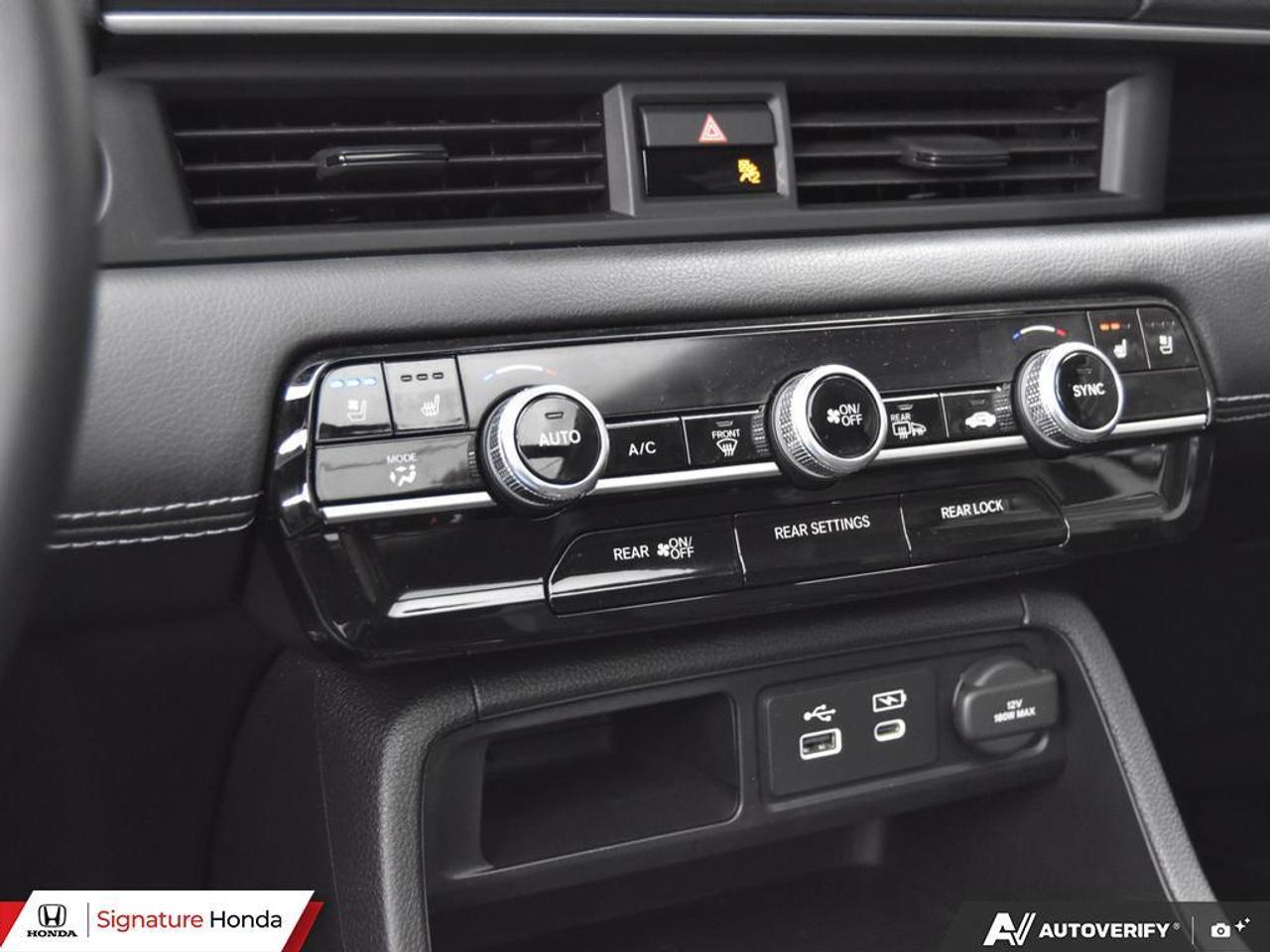 2025 Honda Pilot Touring Photo