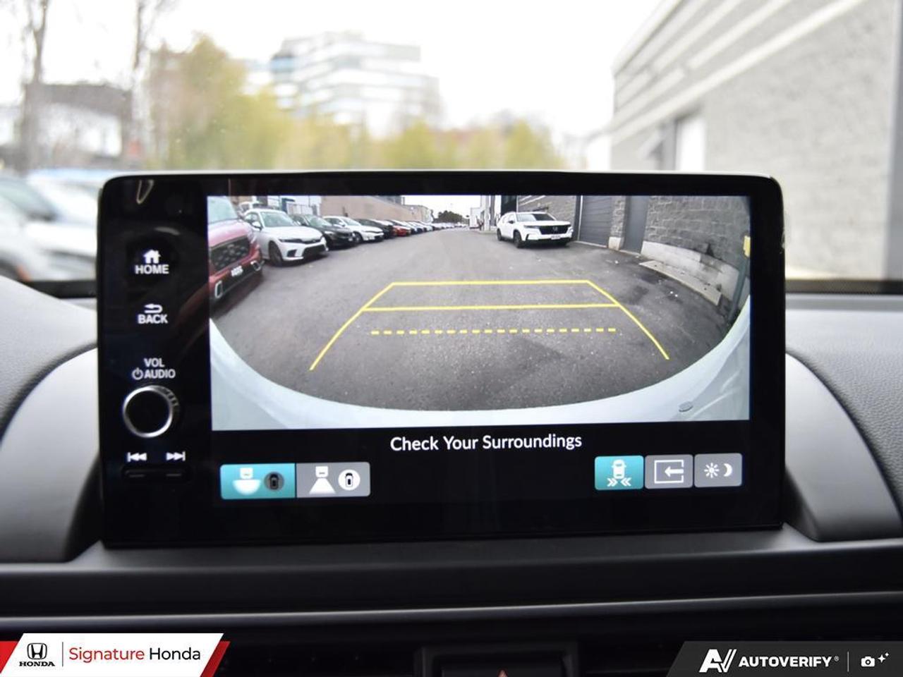 2025 Honda Pilot Touring Photo