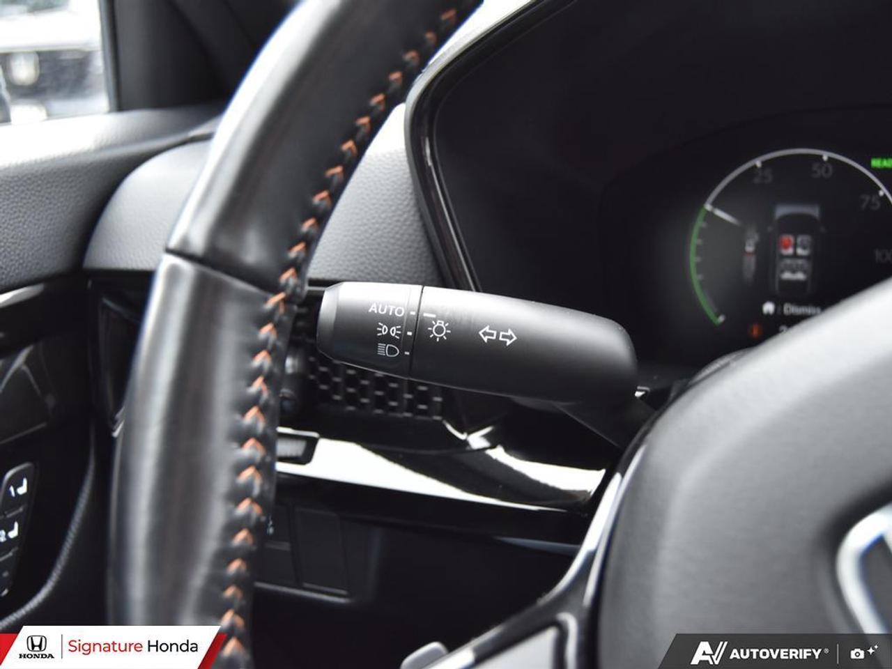 2025 Honda CR-V Hybrid Touring Photo