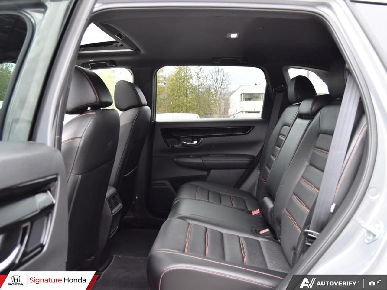 2025 Honda CR-V Hybrid Touring Photo