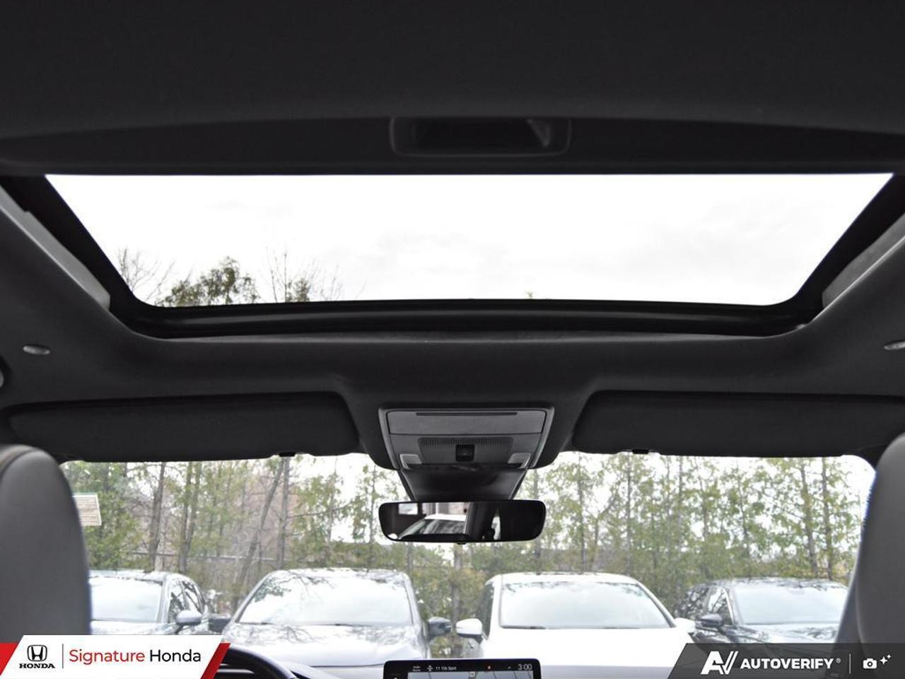 2025 Honda CR-V Hybrid Touring Photo