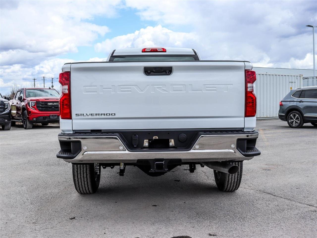 2026 Chevrolet SILVERADO 2500HD 4WD Regular Cab Long Box Work Truck Photo