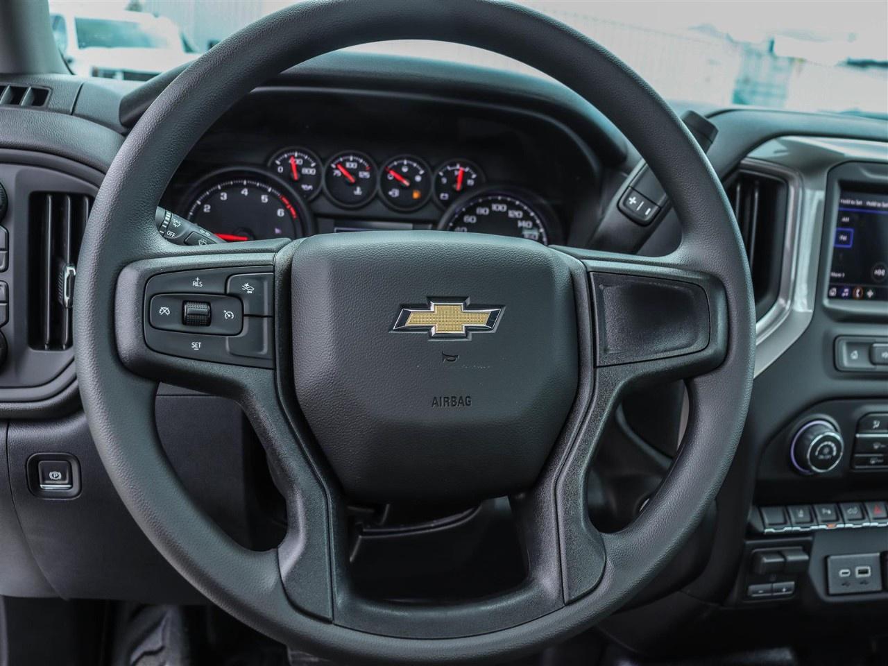 2026 Chevrolet SILVERADO 2500HD 4WD Regular Cab Long Box Work Truck Photo