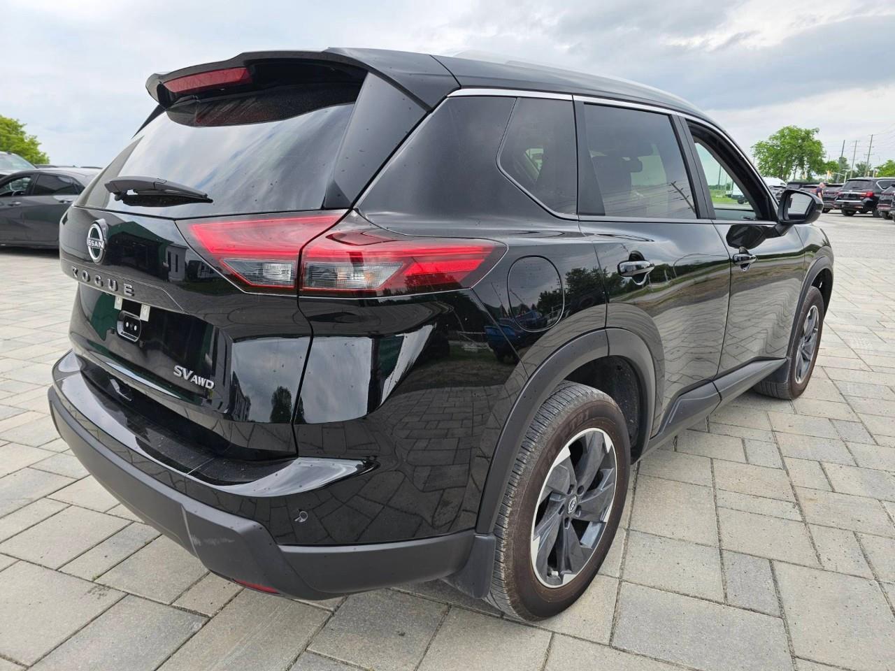 2024 Nissan Rogue SV Moonroof 4dr All-Wheel Drive Sport Utility Photo