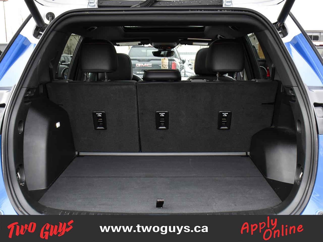 2026 Chevrolet Equinox ACTIV AWD   WOW KMS   Panoroof   Leather Photo