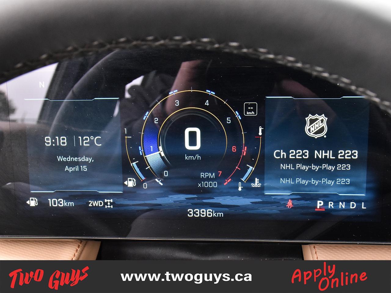 2026 Chevrolet Equinox ACTIV AWD   WOW KMS   Panoroof   Leather Photo