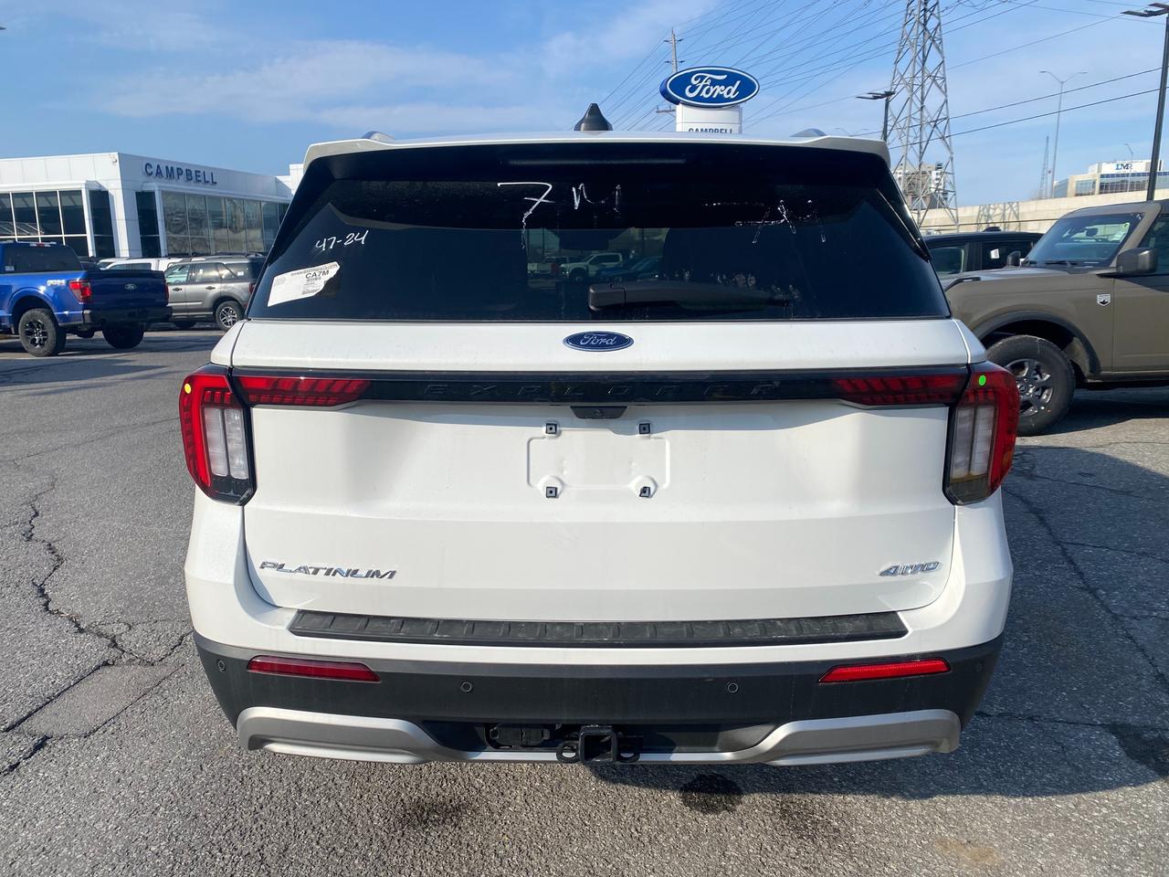 2026 Ford Explorer Platinum 4dr 4x4 Photo
