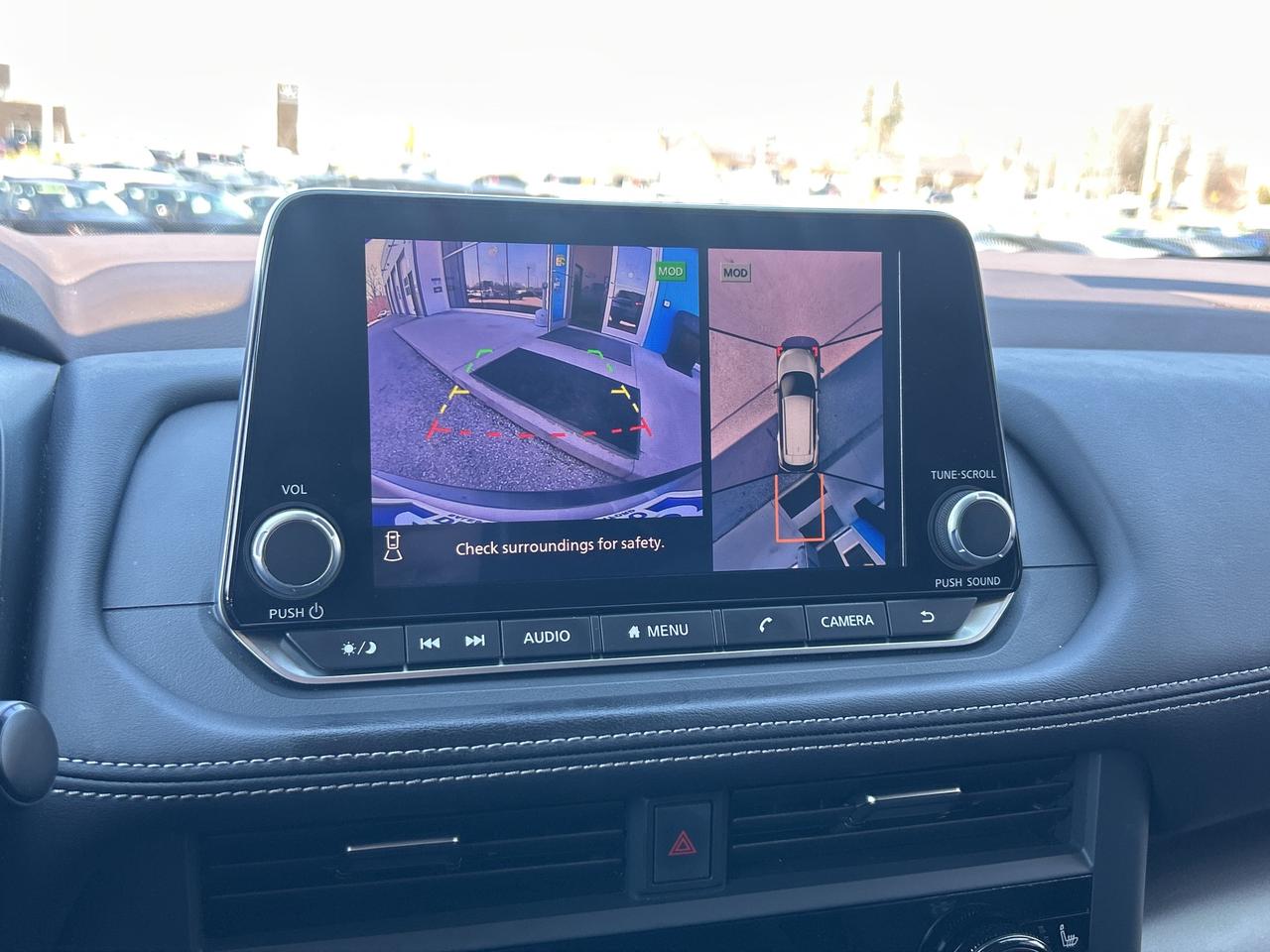 2023 Nissan Rogue SV MOONROOF Photo