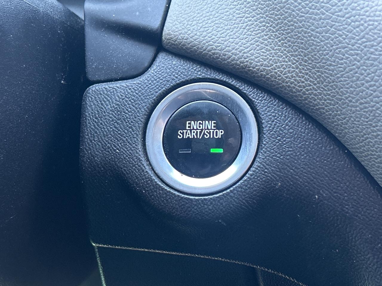 2019 Chevrolet Equinox LS Photo