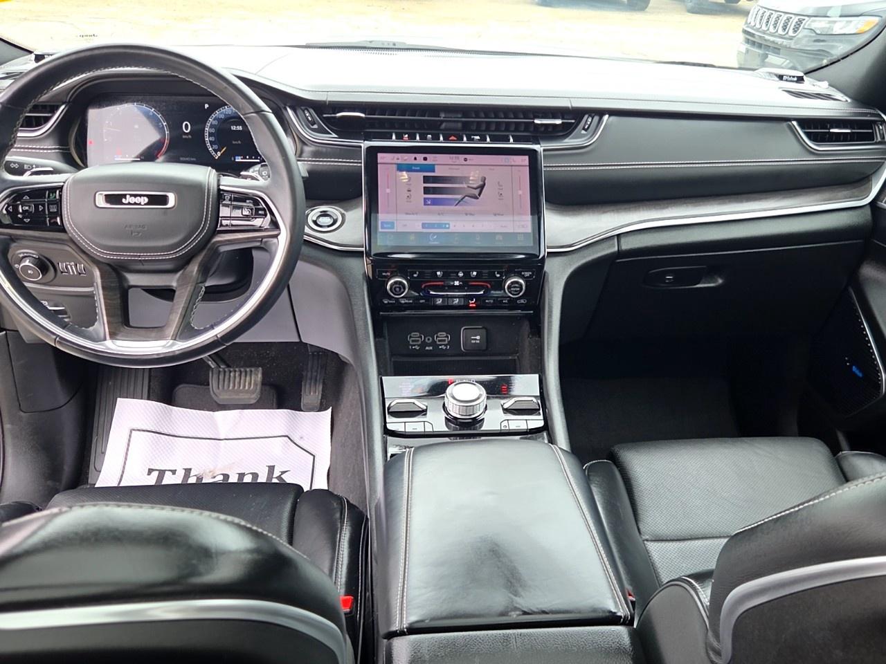 2022 Jeep Grand Cherokee L Overland 4x4 Photo