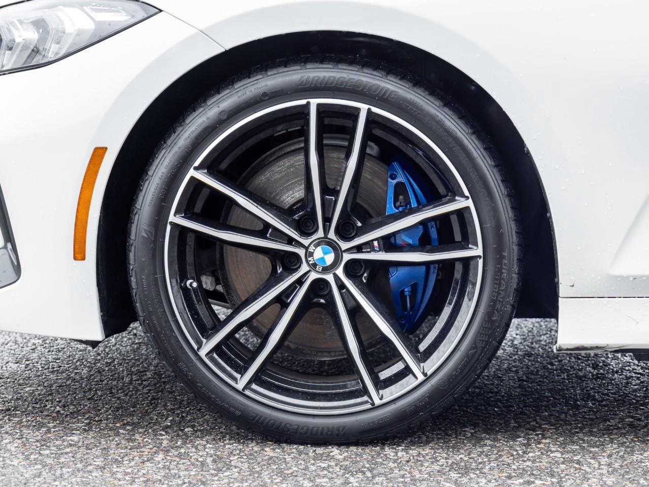 2024 BMW 330 i xDrive 4dr All-Wheel Drive Sedan Photo3