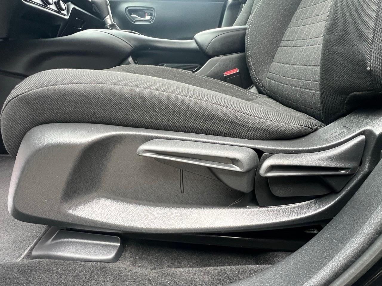 2025 Honda HR-V LX 4dr All-Wheel Drive Photo