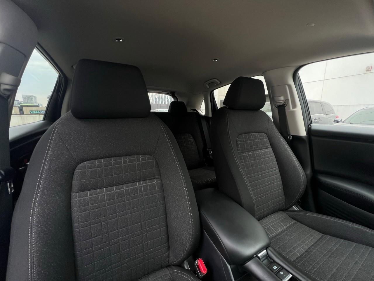 2025 Honda HR-V LX 4dr All-Wheel Drive Photo